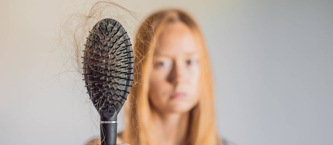 Beschadigd haar herstellen: Tips om uw haar weer gezond te krijgen