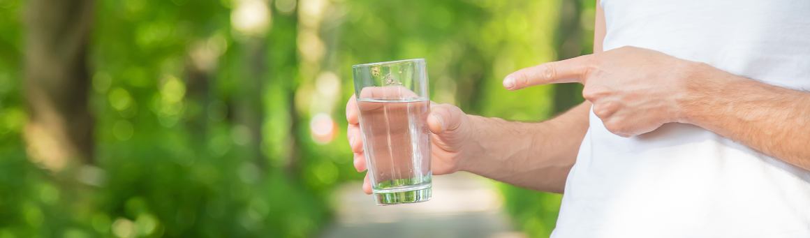 Hoe lang na inname van CBD-olie kan ik water drinken?